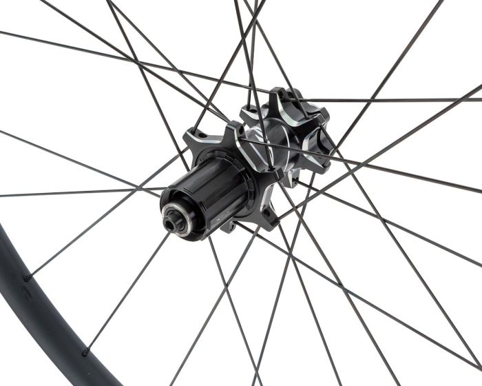 Wheel 30 ZIPP Course Disc Brake Rear Clincher 10-11 Speed ??SRAM Cassette QR & 12x142mm 00.1918.252.000