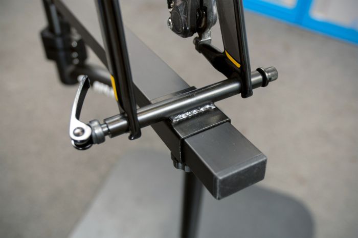 UNIOR TOOLS Stand for bike repair the highway to the base plate 628353-1693RP