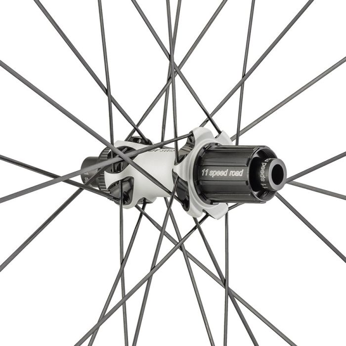 DT SWISS GR 1600 SPLINE 25 Rear Wheel 27.5 Clincher Centerlock 12x142mm Shimano HG Road WGR1600NJDMSA10680