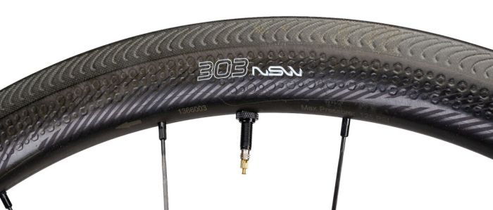 ZIPP Rear wheel 303 NSW Carbon Tubeless Rim Brake 700c 24spk 10/11sp QR A2 00.1918.580.000