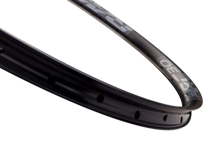 Rim RACEFACE ARC OFFSET 35mm 29 "32H 2019