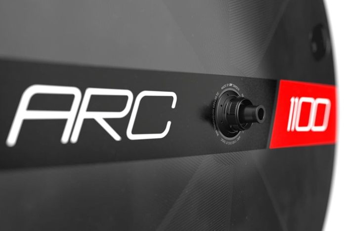 DT SWISS ARC 1100 DICUT DISC 700c Carbon Discwheel Centerlock 12x142mm Shimano HG WARC110NIDJCA10998