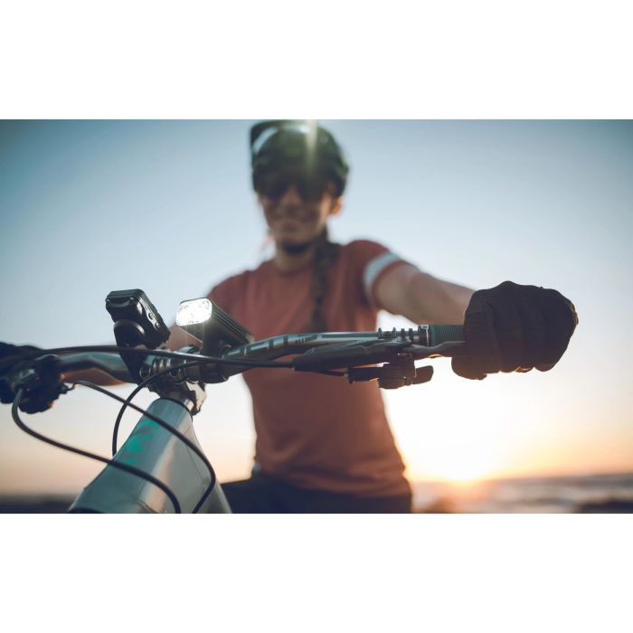 Lights front Lezyne MACRO DRIVE 1300XL REMOTE LOADED Black