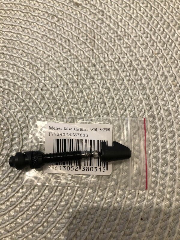 Tubeless nipple DT Swiss Tubeless Valve Alu Black Asymmetric 18-25mm